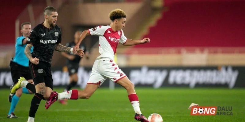 Cập nhật nhanh phong độ cặp đấu